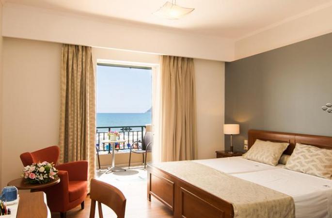 Hotel Mediterranean Beach Resort & Spa - logies en ontbijt
