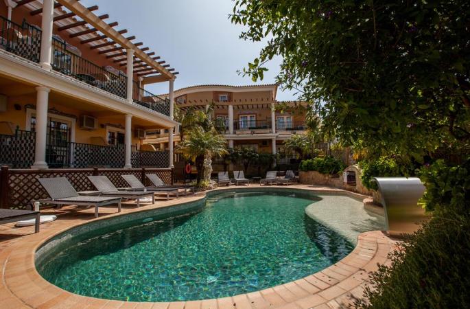 Dom Manuel I Residence