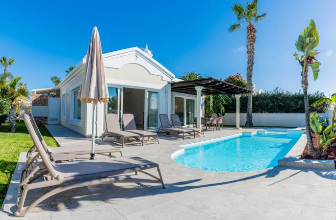 Alondra Villas & Suites