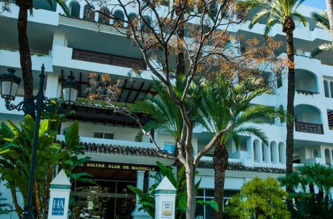 Aparthotel Monarque Sultán