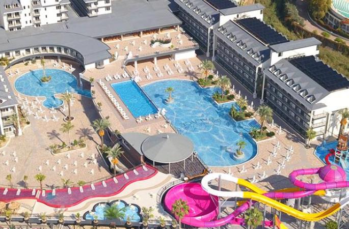 Hotel Dream World Palace