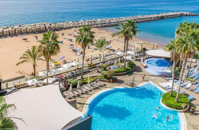 Hotel Calheta Beach