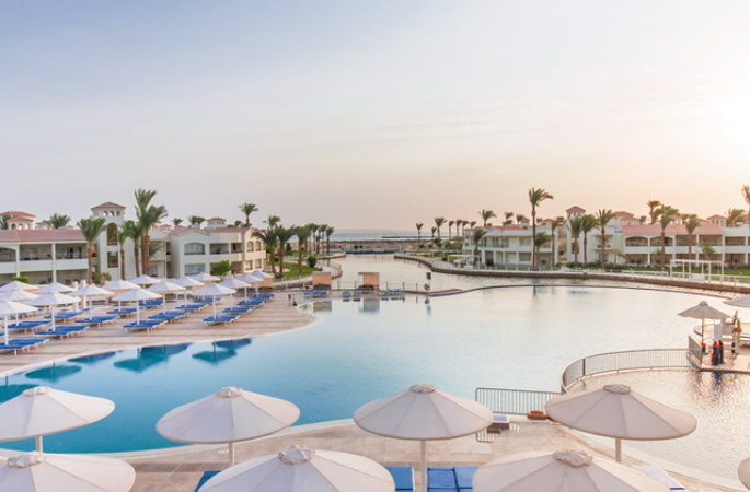 Pickalbatros Dana Beach Resort