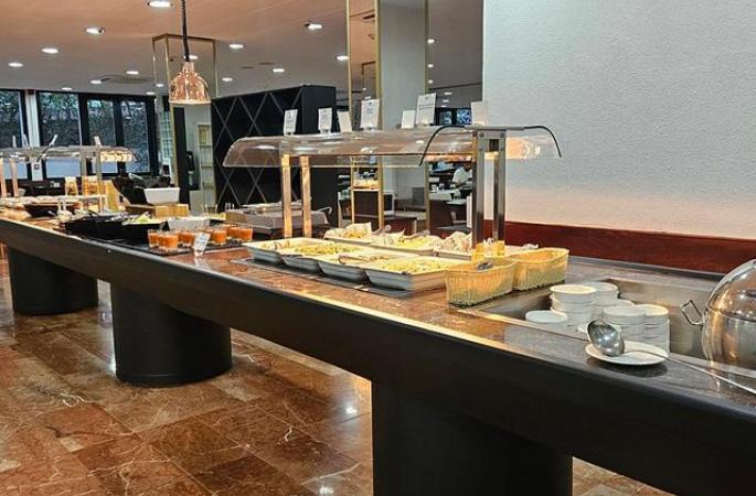 Lloret Vibe Affiliated by Fergus Lloret Vibe Affiliated by Fergus