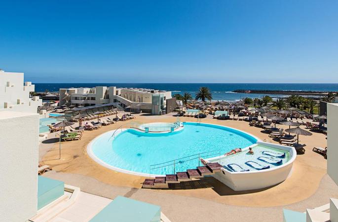 HD Beach Resort & Spa