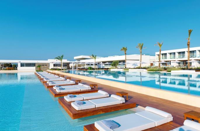 Gennadi Grand Resort
