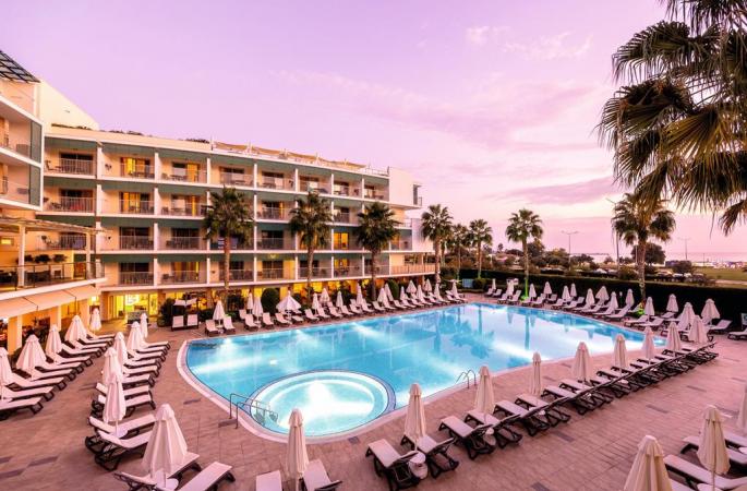 TUI BLUE Barut Andiz TUI BLUE Barut Andiz