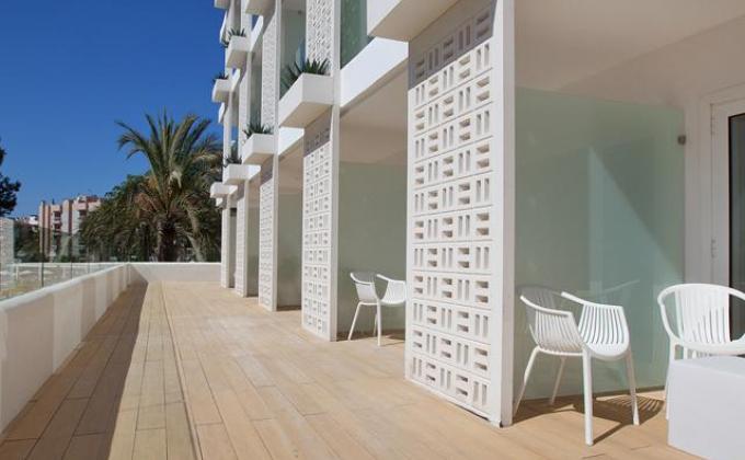 Hotel HM Balanguera Beach - adults only