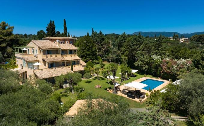 Isabella Country House