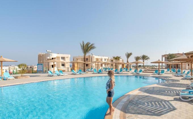 Hurghada Long Beach Resort