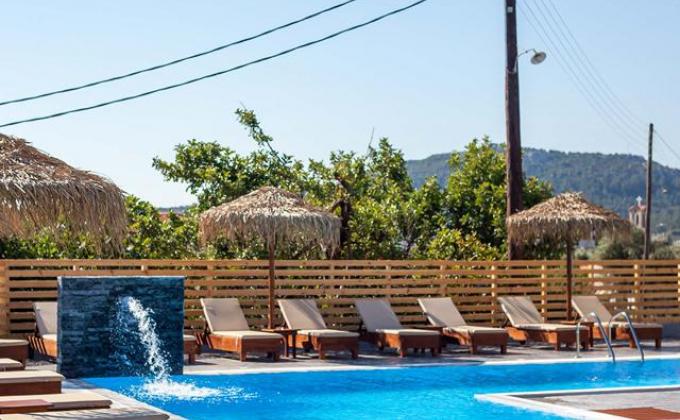 Hotel Essential Summer - adults only