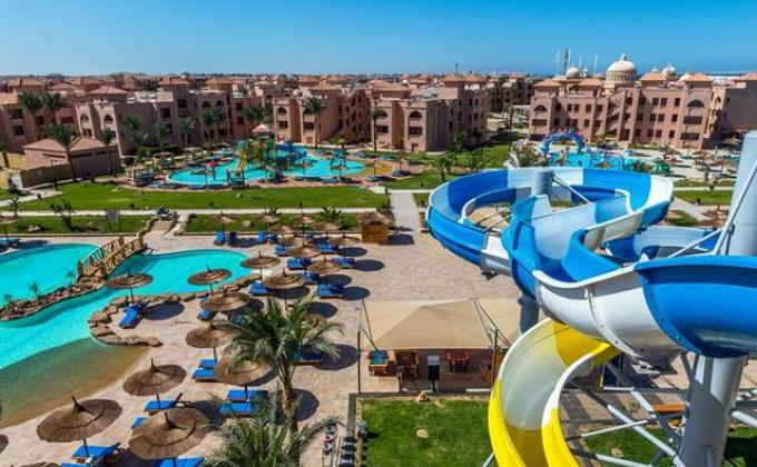 Pickalbatros Aqua Park Resort