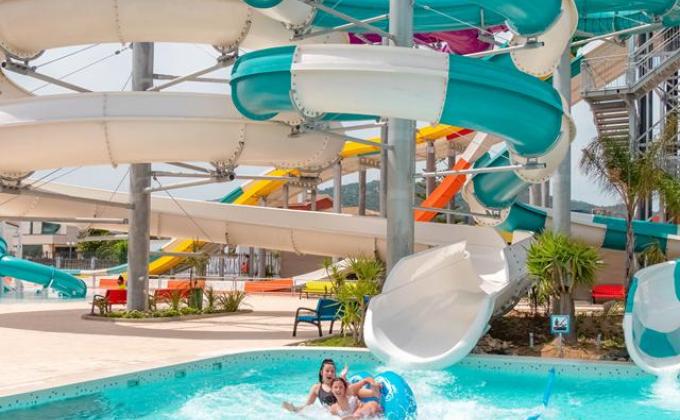 Hotel Golden Taurus Aquapark Resort