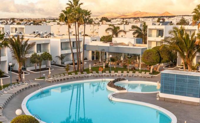 Hotel Oasis Lanz Beach Mate