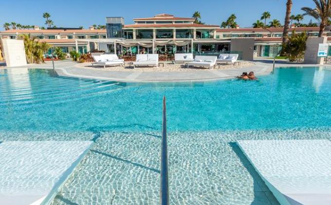 Kumara Serenoa by Lopesan Hotels