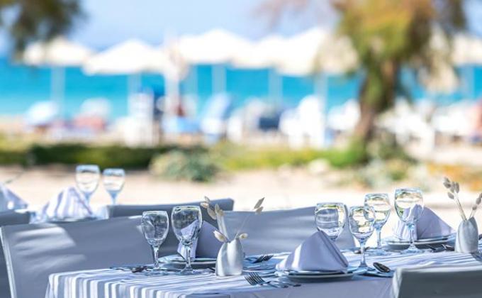 Hotel Minos Mare Beach