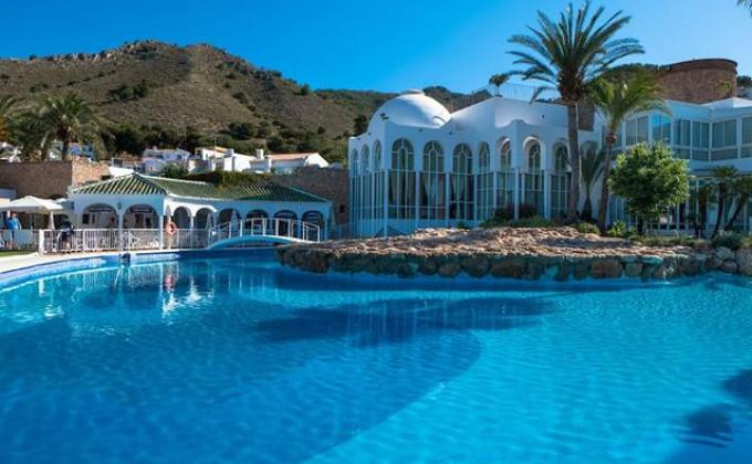 El Capistrano Village - inclusief huurauto