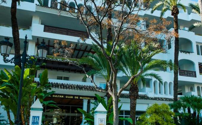 Aparthotel Monarque Sultán