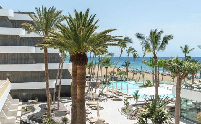 Plus Fariones Suite Hotel - winterzon