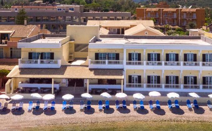 Hotel Rossis Beach