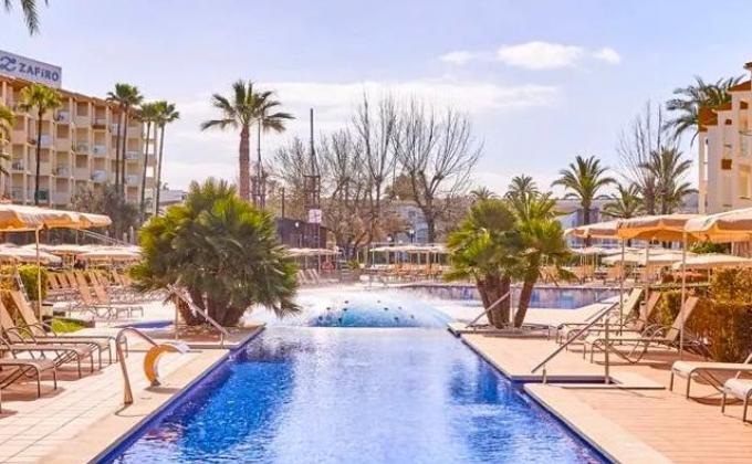 Appartementen Zafiro Tropic