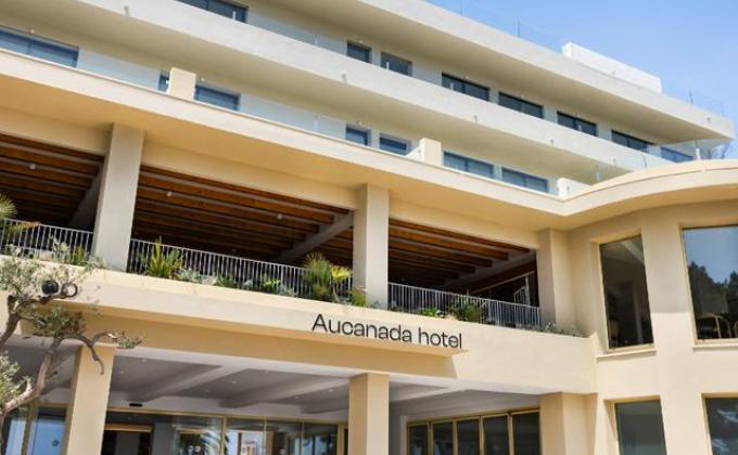 Hotel INMOOD Aucanada
