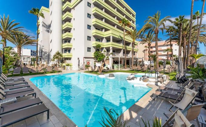 LIVVO Anamar Suites