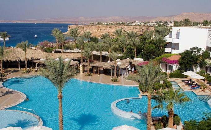 Jaz Fanara Resort & Residence