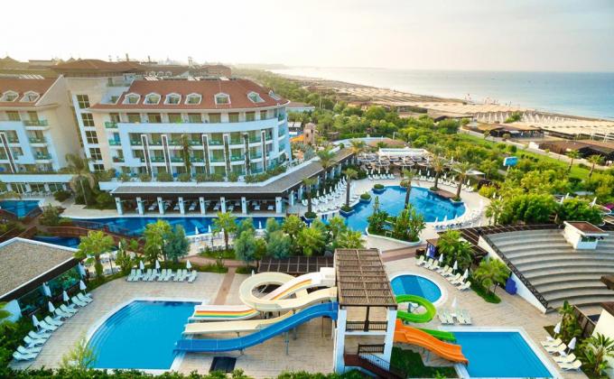 Sunis Evren Beach Resort & Spa