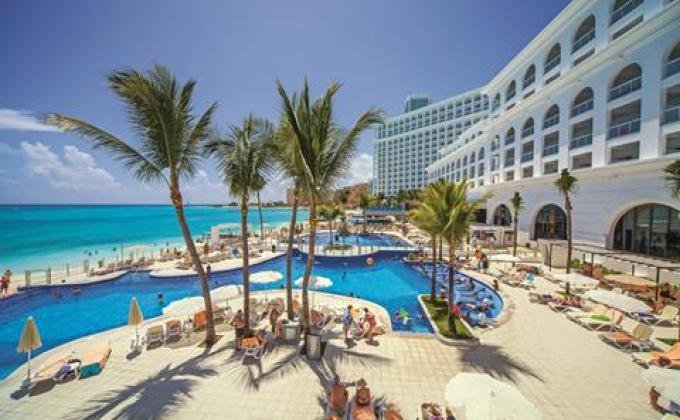 Riu Cancun