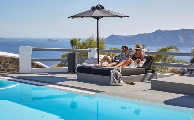 Mr & Mrs White Santorini
