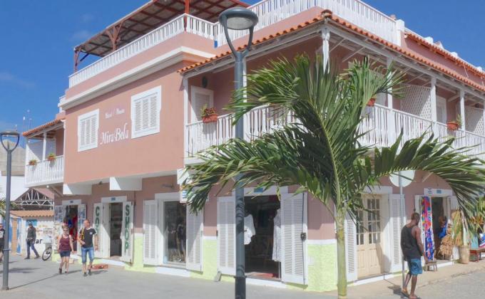 Mirabela Hotel