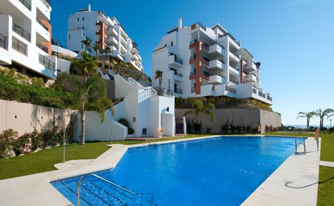 Fly&Go Olée Nerja Holiday Rentals by Fuerte Group