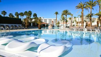 Miraflor Suites