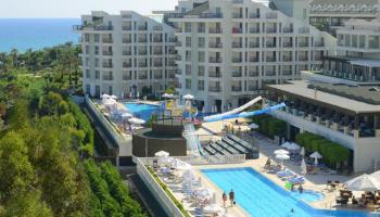 Hotel Royal Atlantis Spa & Resort