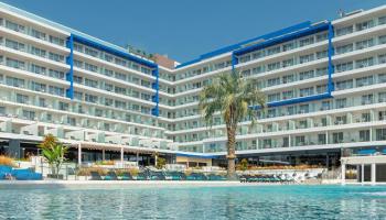 Hotel L'Azure Hotel L'Azure