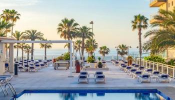 Hotel Las Arenas affiliated by Melia Hotel Las Arenas affiliated by Melia