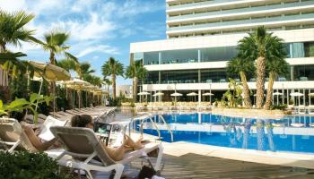 AR Diamante Beach