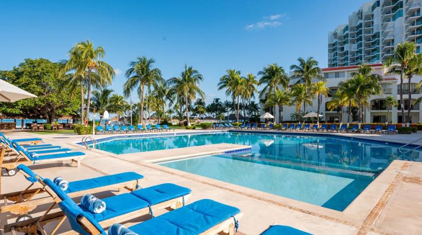 Beachscape Kin Ha Villas & Suites