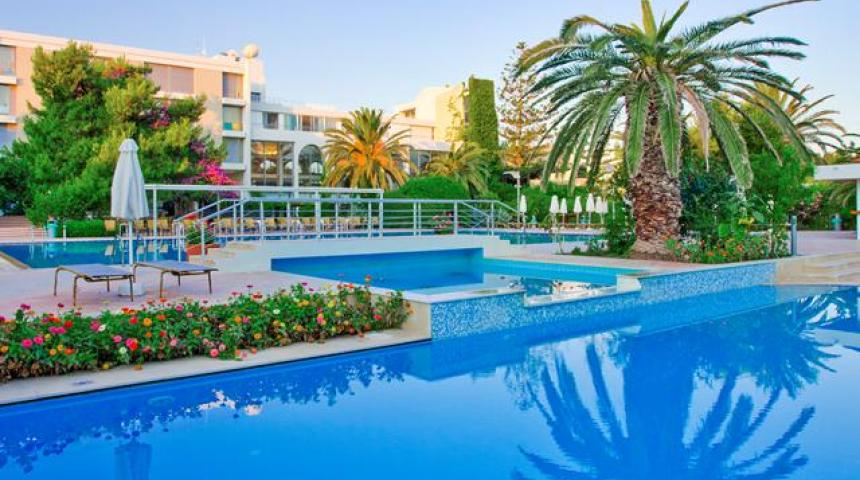 Hotel & Bungalows Caravia Beach