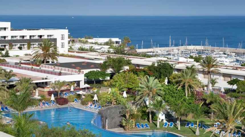 Hotel Costa Calero