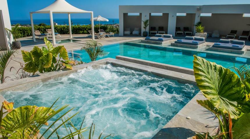 Matheo Villas & Suites