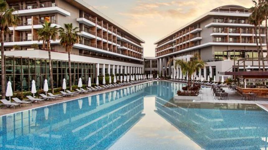 Hotel Acanthus Cennet Barut Collection