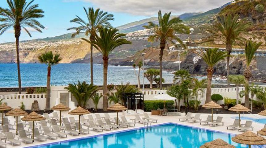 Hotel Melia Costa Atlantis - logies en ontbijt