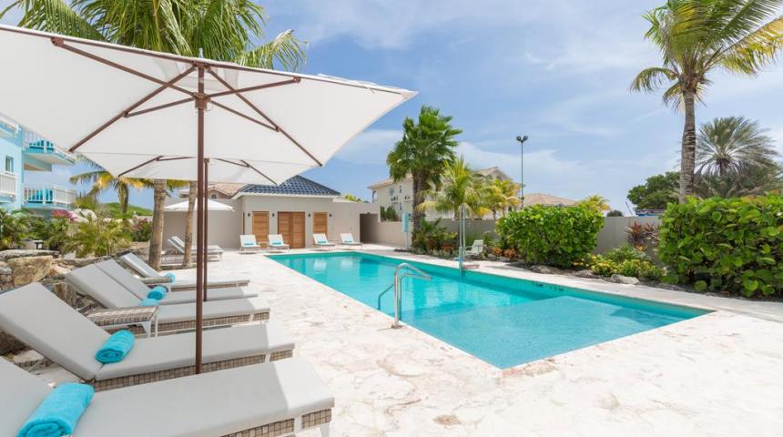 Dolphin Suites