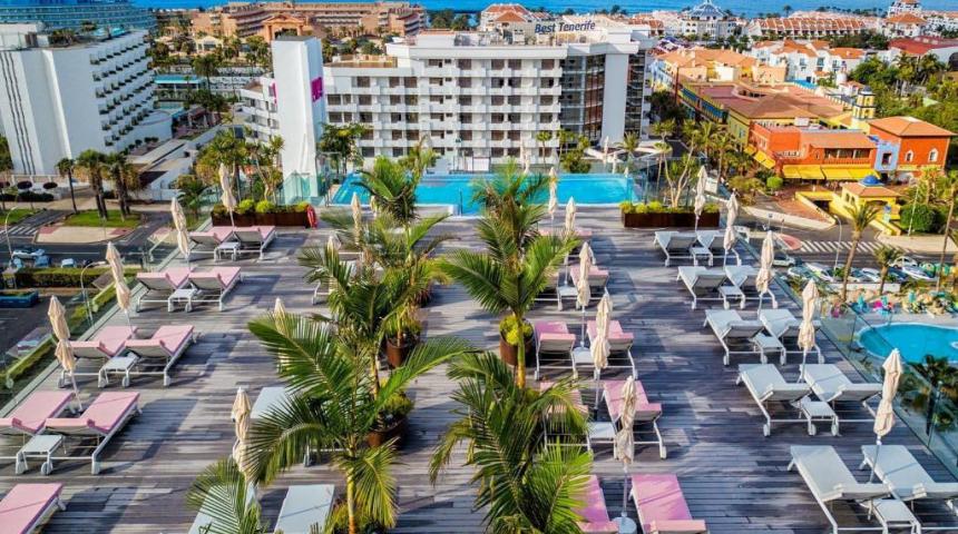 Spring Hotel Bitacora